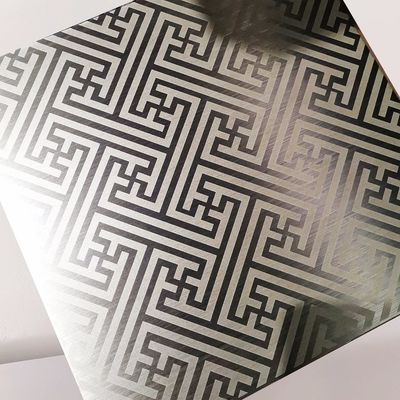 Overseas Engineer Stainless Steel Etching Machine for Full Decorative Sheet Engraving
